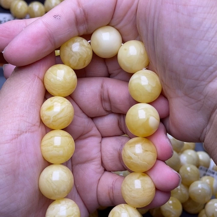 未镶嵌琥珀珠宝奇石蜜蜡63
