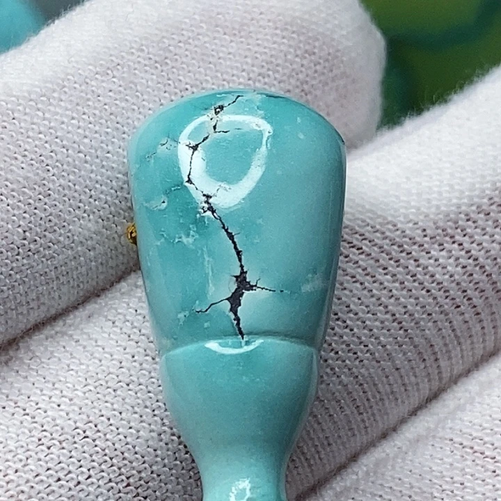 未镶嵌绿松石天然原矿 带武汉地大证书