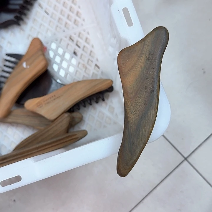 绿檀木放松工具瑕疵