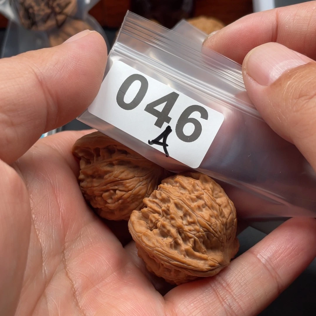 文玩核桃吊坠磨盘42