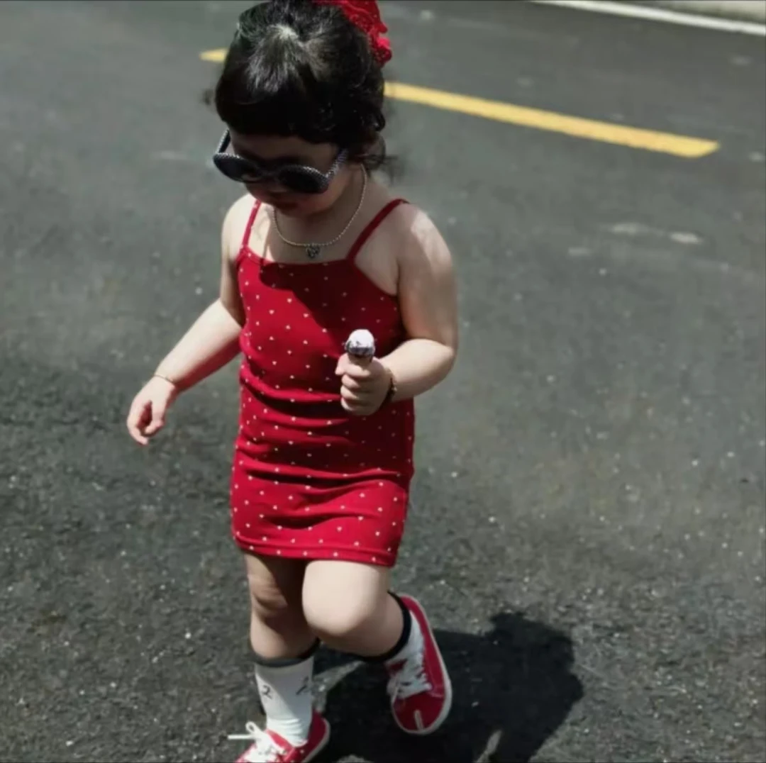 女童夏装薄款爱心吊带裙女宝夏季韩系连衣裙儿童洋气裙子童装