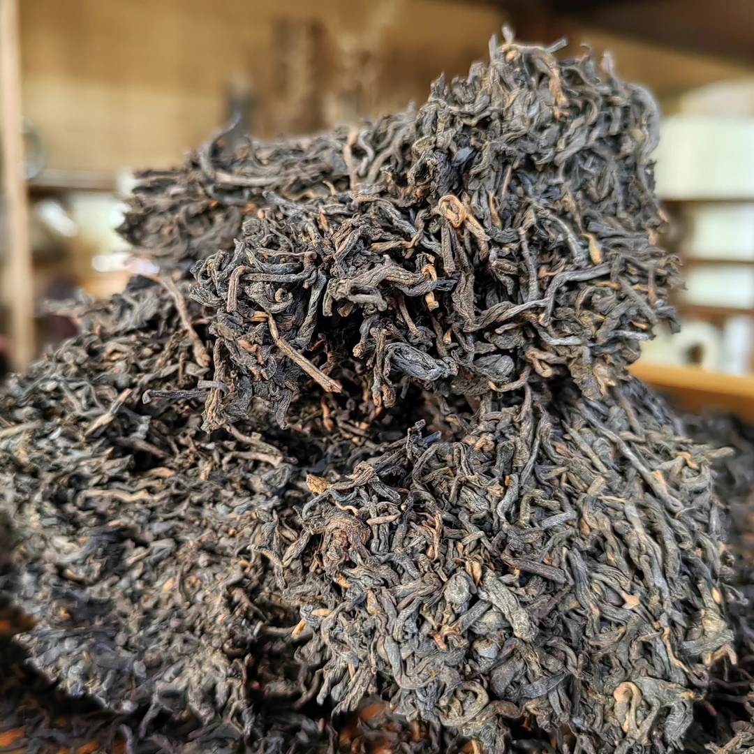 金花【石山春.参香】产区原料参香滇红红豆六堡茶香足滋味醇厚