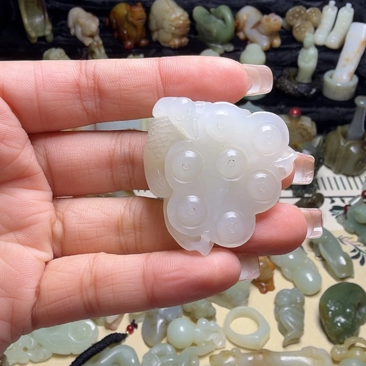 和田玉（糖玉）未镶嵌颈饰