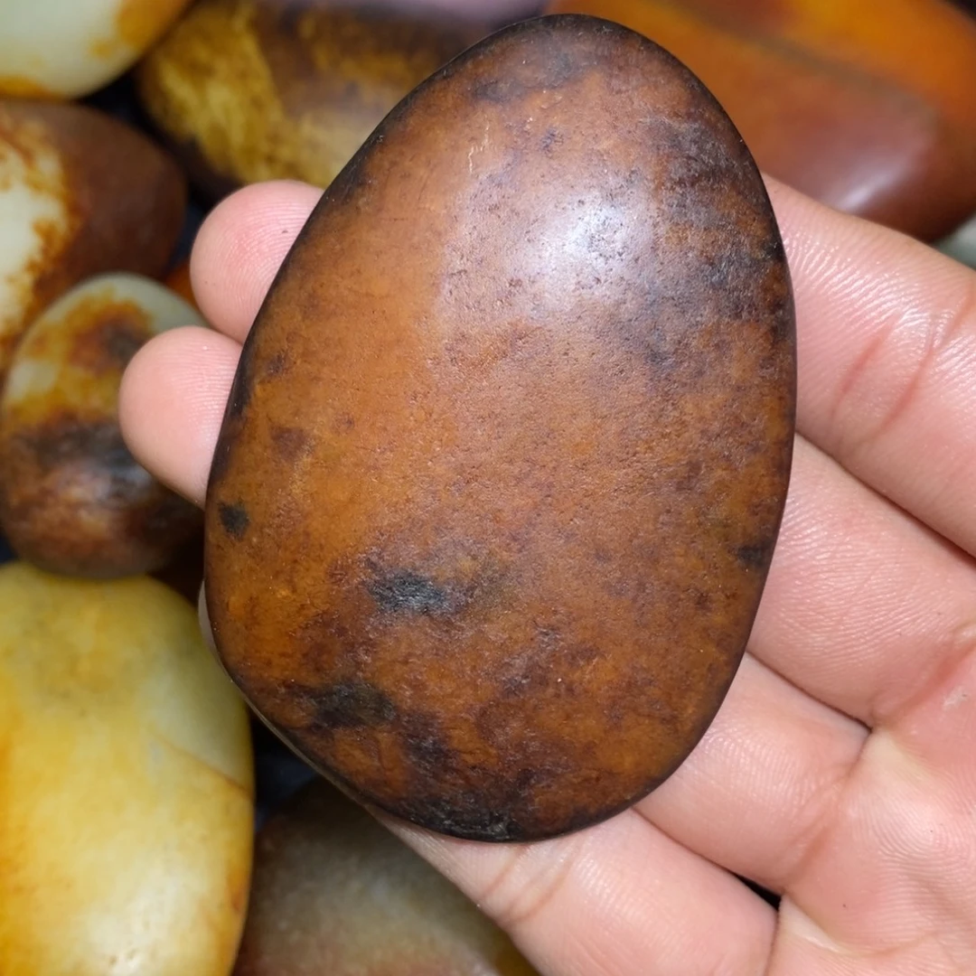 和田玉未镶嵌珠宝奇石