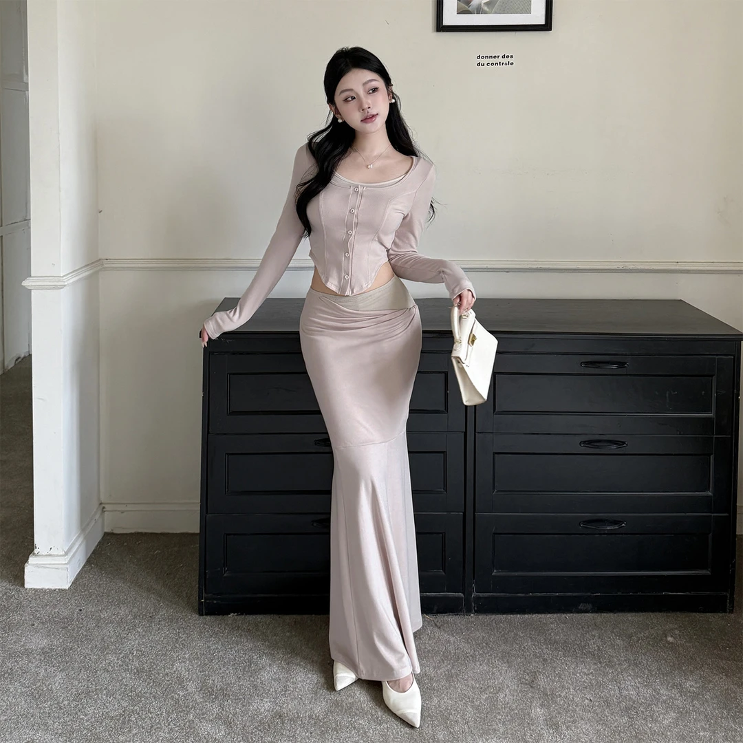 纯欲粉色性感时尚套装长袖T恤鱼尾长裙套装女秋季新款两件套女