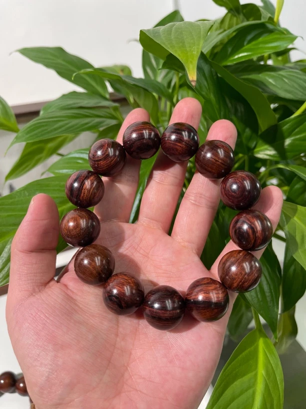 精品高货 沉水级紫油梨 18mm/13颗 海南黄花梨 密度出色