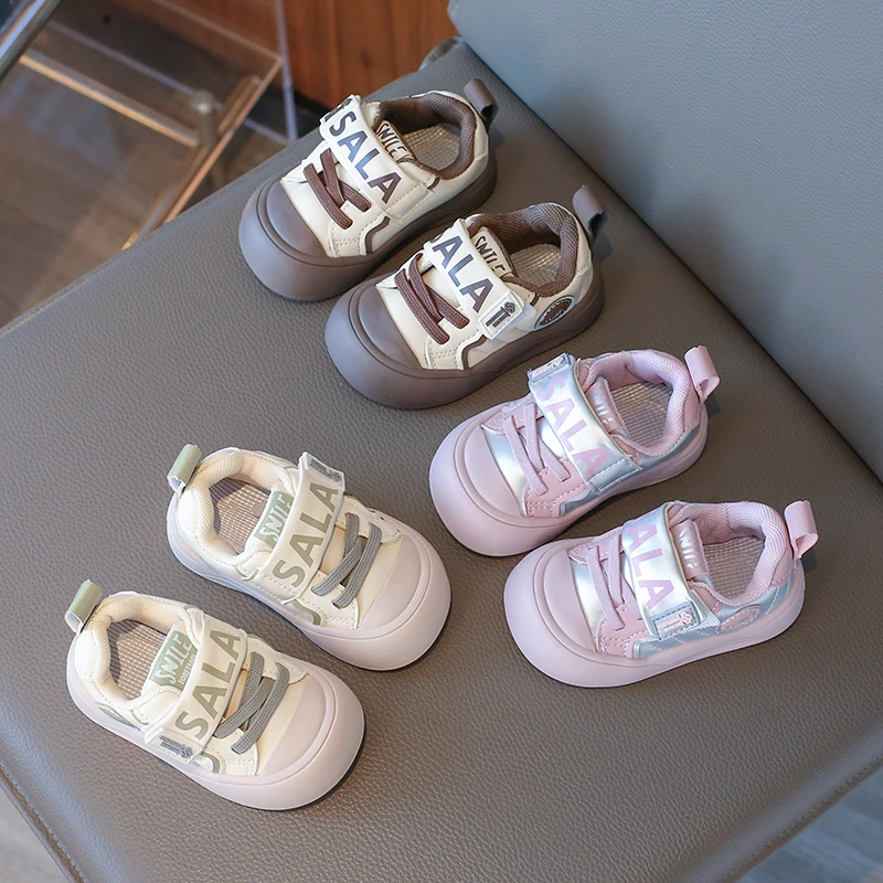 婴儿学步鞋软底机能鞋新款0-1岁3男女童透气小童男宝宝运动板鞋