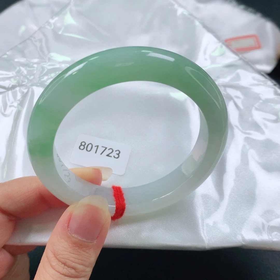 未镶嵌手镯翡翠半山水03