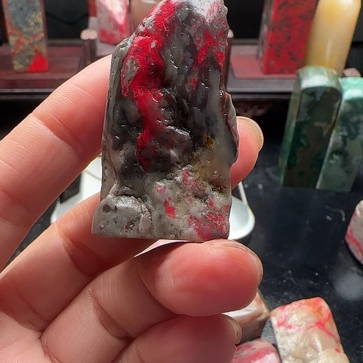 昌化石昌化鸡血石原石