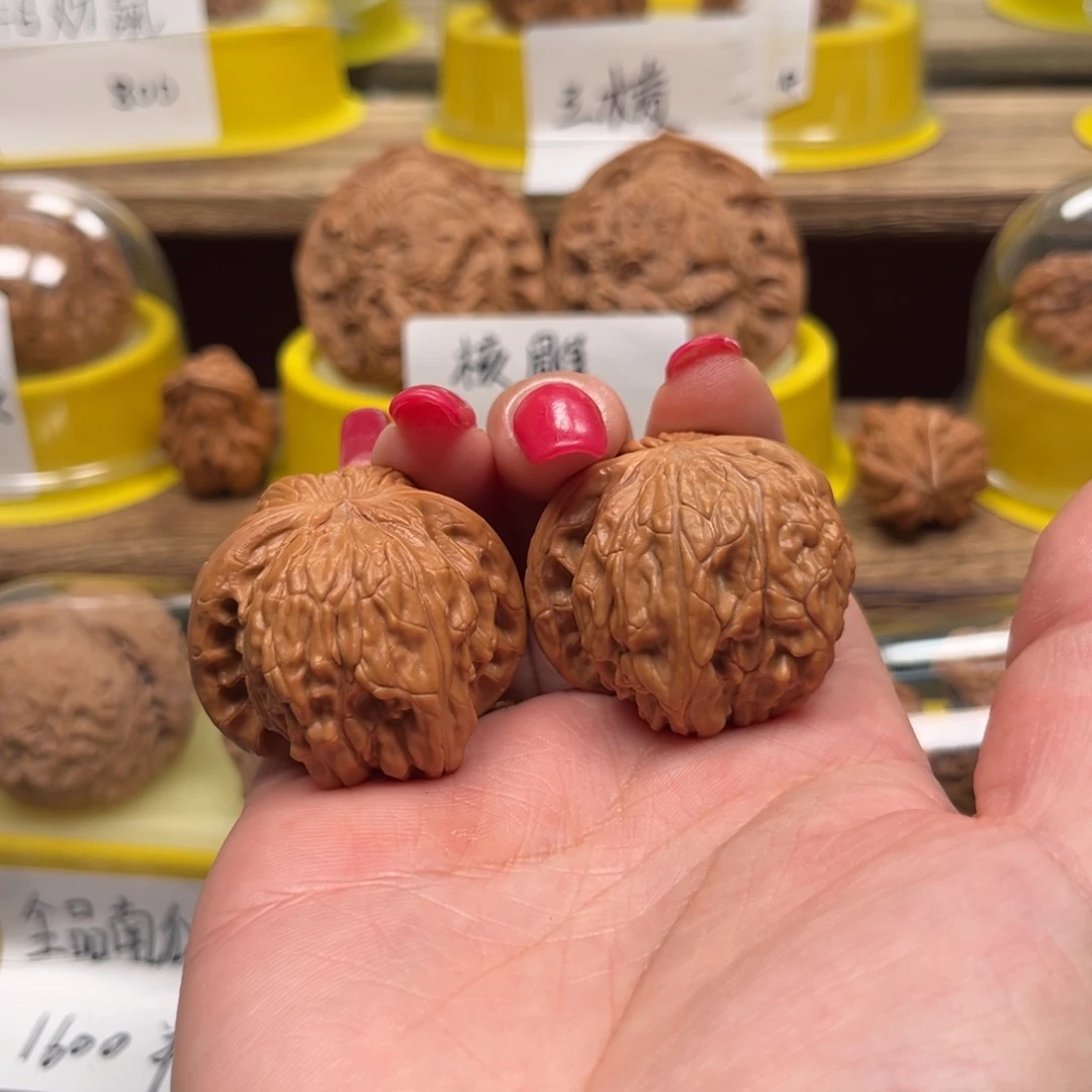 文玩核桃吊坠磨盘