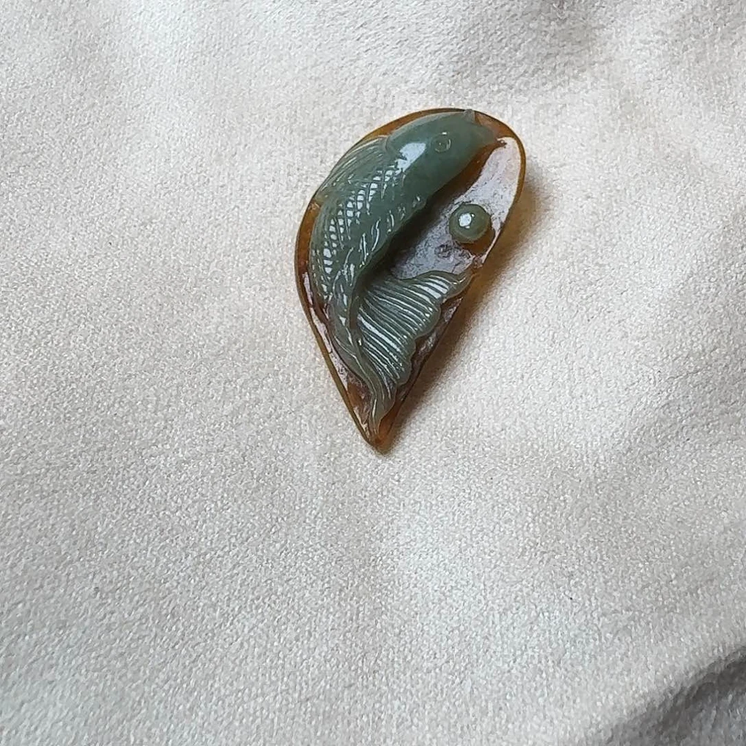 颈饰未镶嵌翡翠吊坠