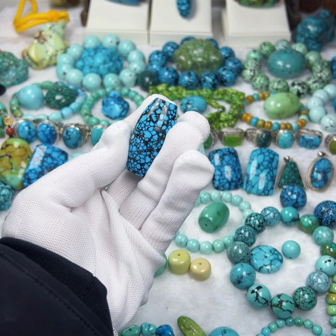 绿松石珠宝奇石未镶嵌