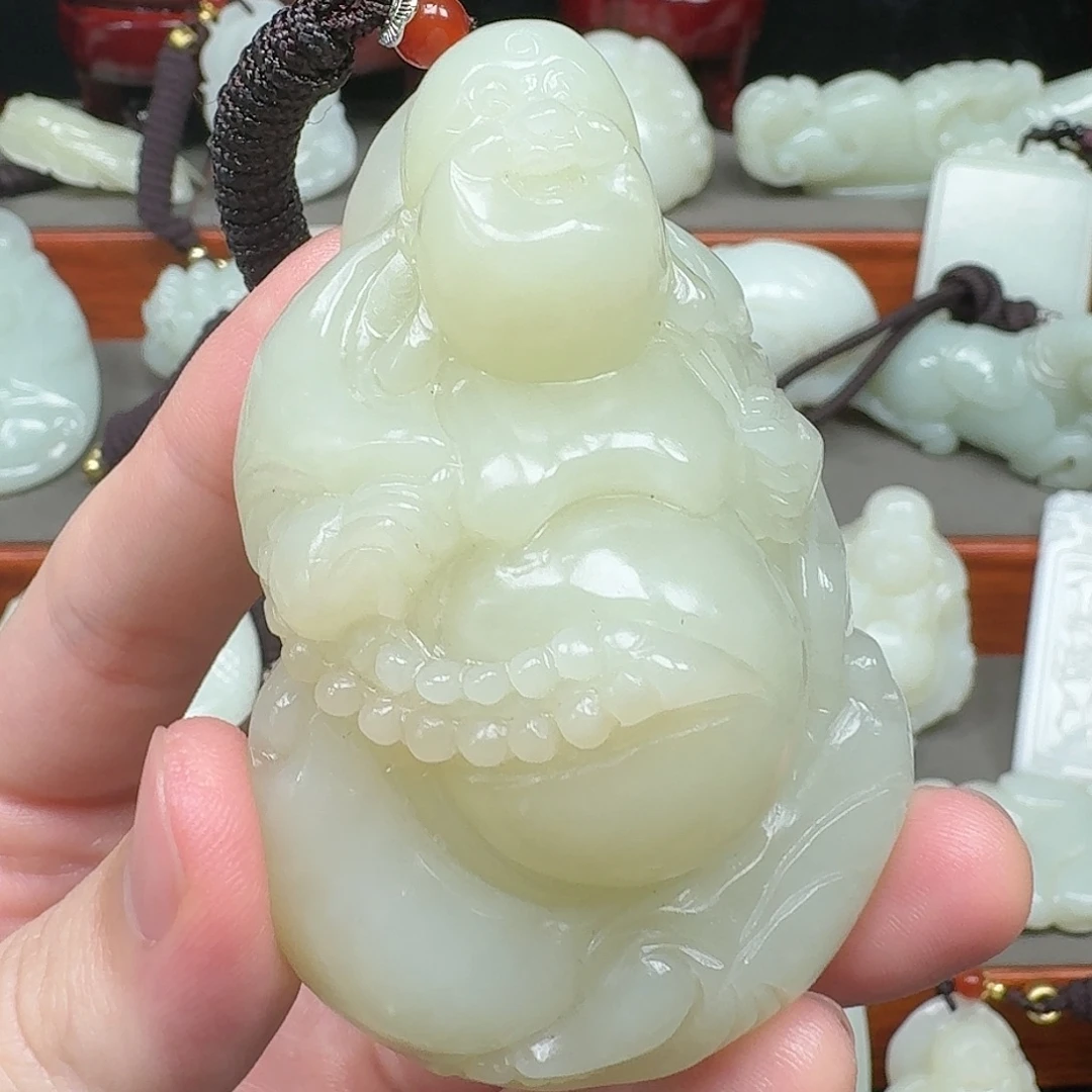 秋***风和田玉未镶嵌把件