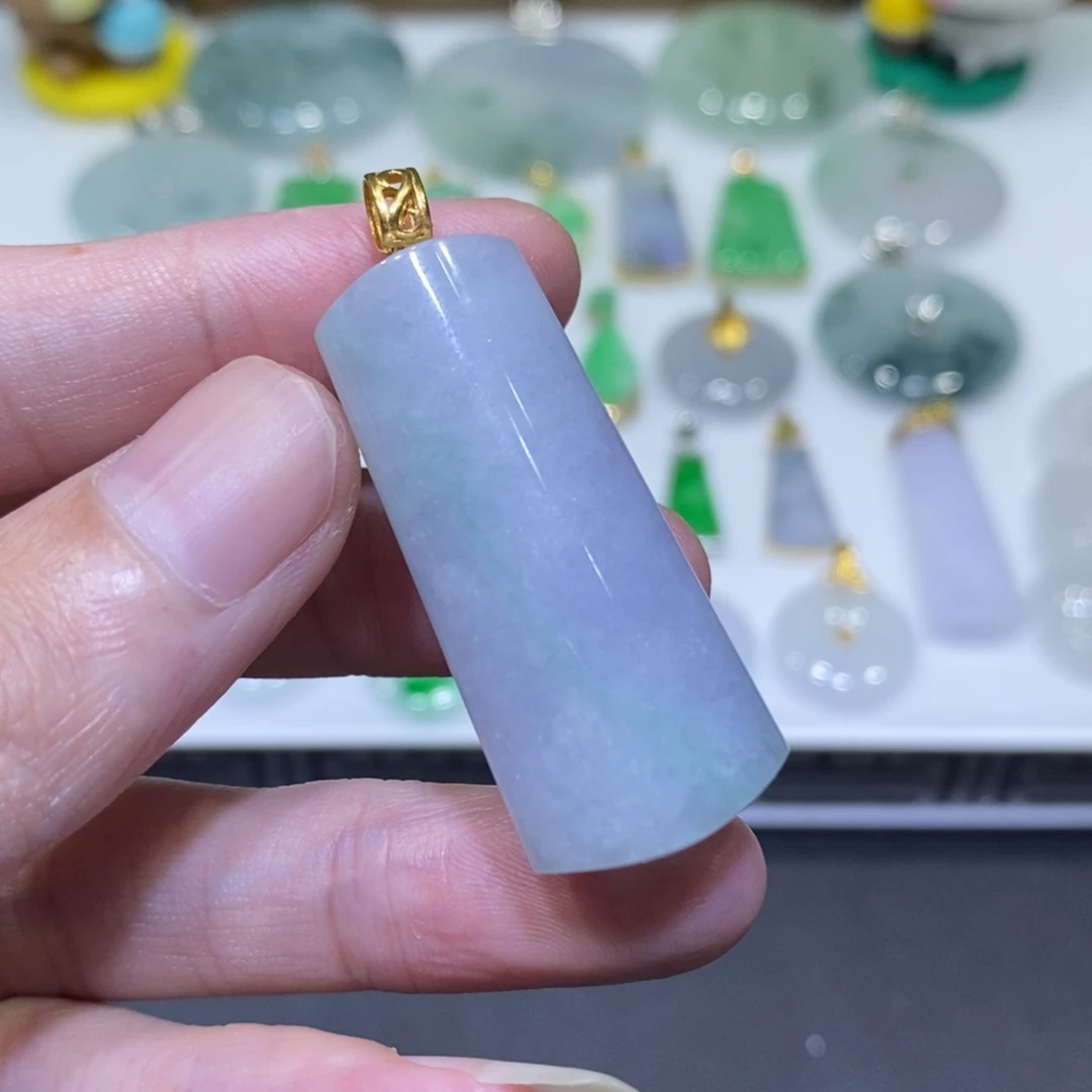 翡翠18K金镶嵌吊坠(不含链)