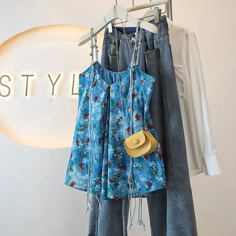 MISU/糜素韩系氛围感甜辣蓝色碎花吊带背心夏季褶皱宽松性感露背