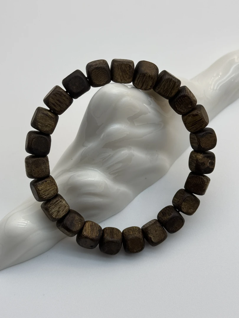 【万粉回馈专属福利】海南尖峰岭卡8四方来财珠99沉高货