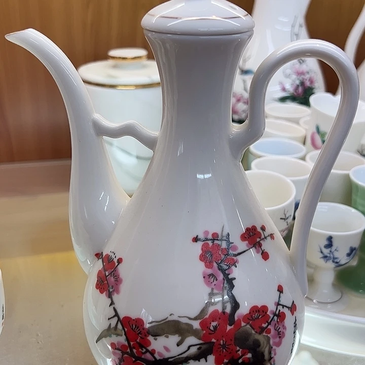 陶瓷酒壶哈哈哈哈哈