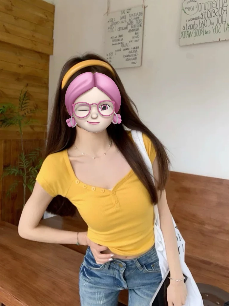 大码纯欲风低v领纽扣短袖T恤女2025夏季胖mm显瘦遮肉性感修身上衣