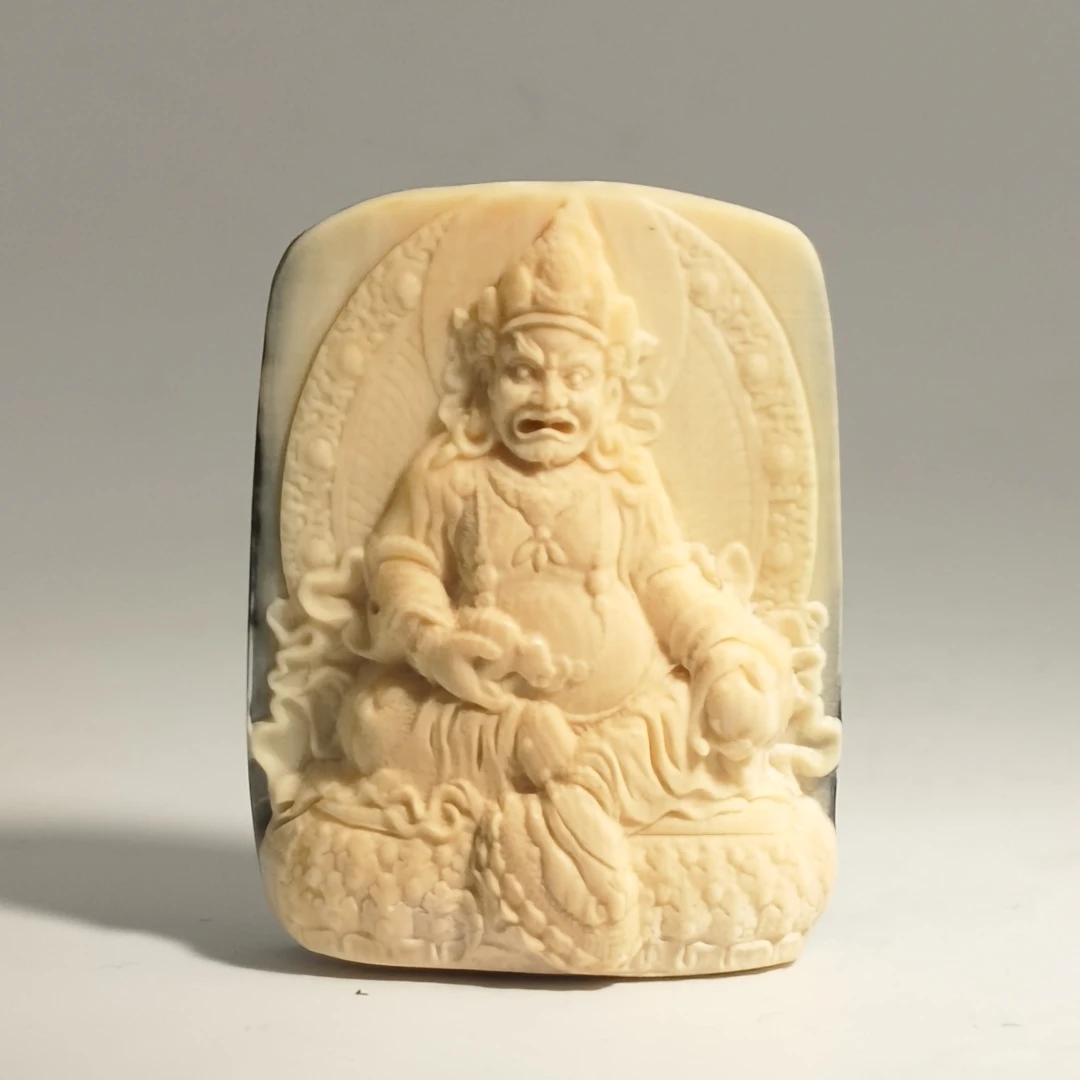 猛犸牙雕白冰料黄财神52*39*16mm吊坠假一罚四X1343