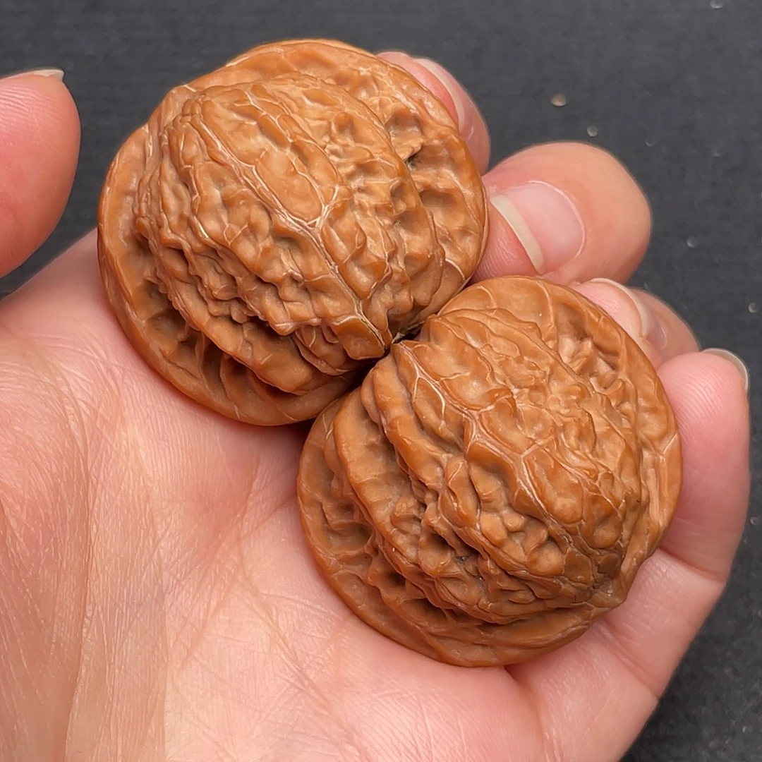 桃核把件山地老树磨盘38尺全品头茬3537