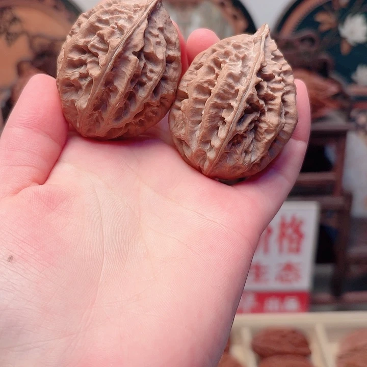 文玩核桃吊坠血龙枕