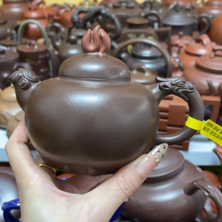 茶壶底槽青紫砂艺术作品