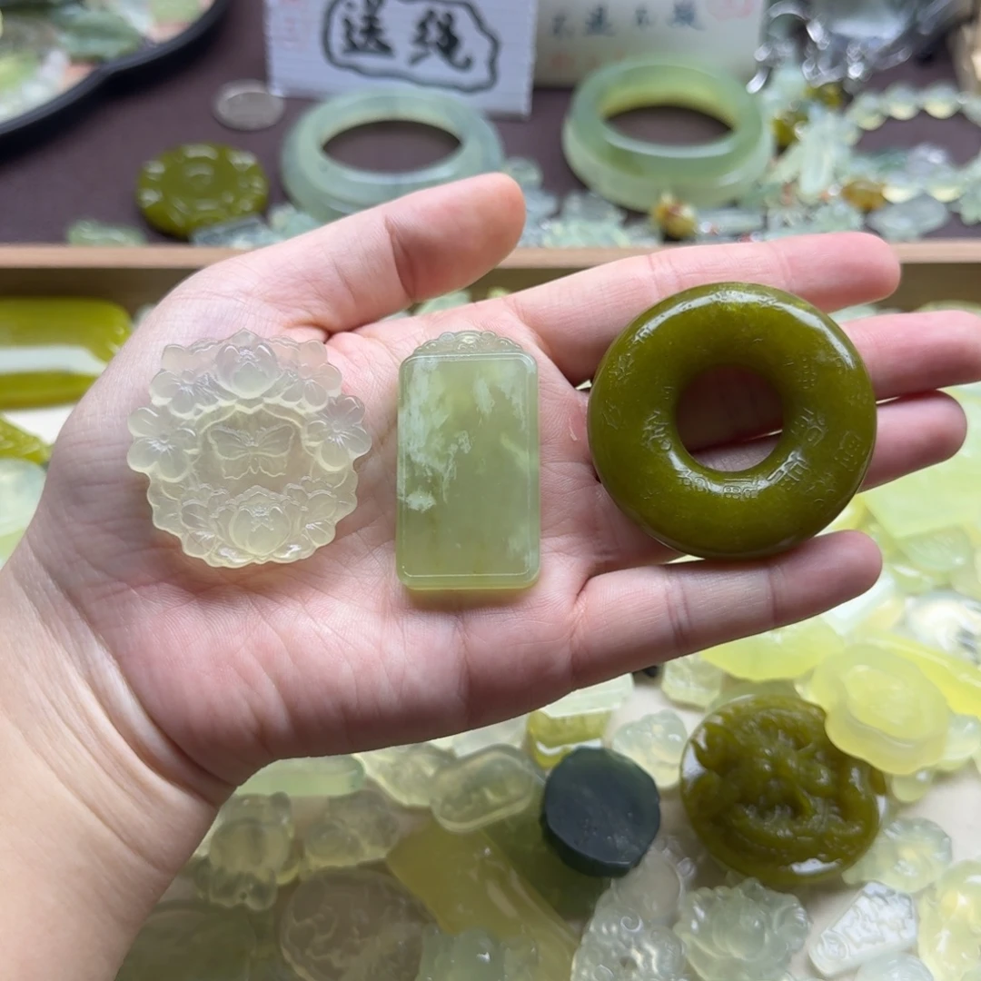 蛇纹石玉合金颈饰10米一个