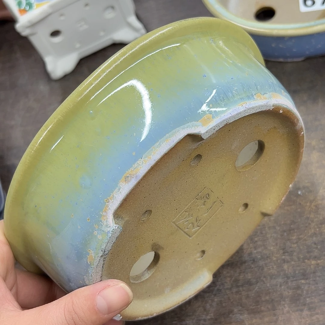 紫砂花盆675号瑕疵18/16/5.5cm磨脚介意勿拍