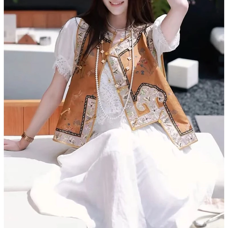 新中式国风女装盘扣上衣2025春夏新款高级感复古洋气衣服刺绣马甲