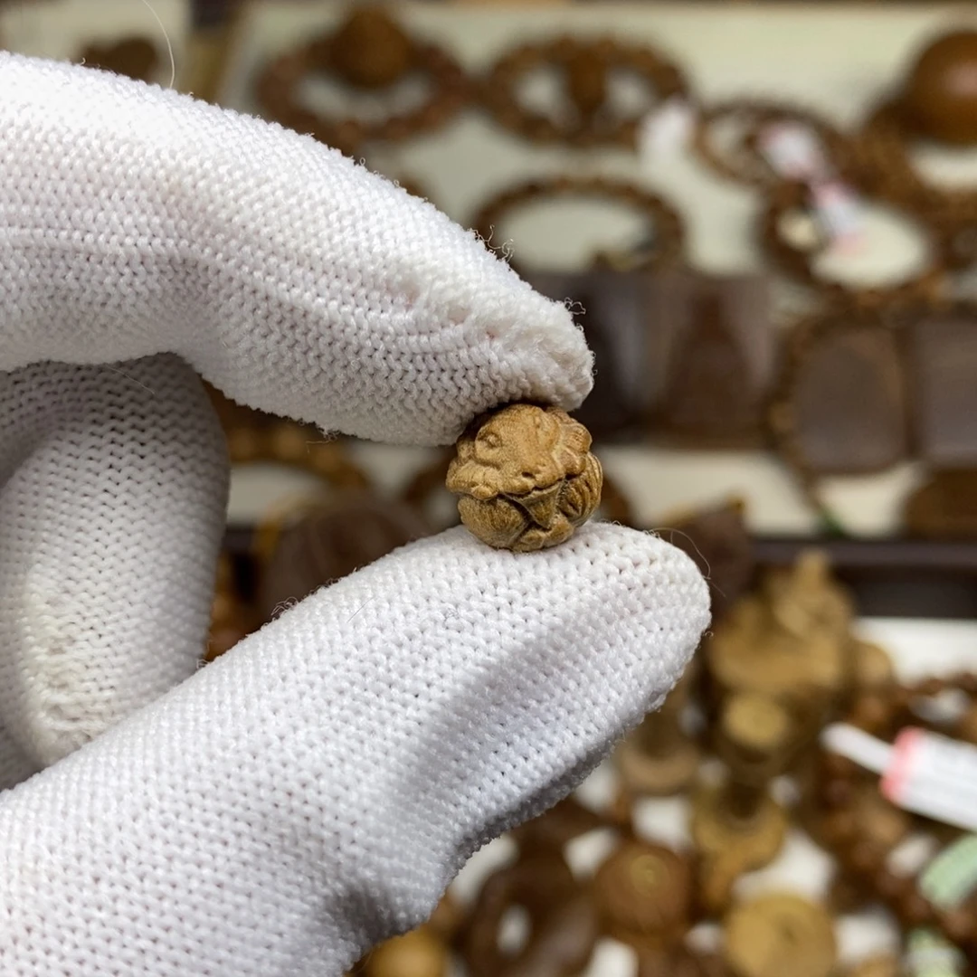 *****檀香木散珠印度迈索尔老山檀1.0羊