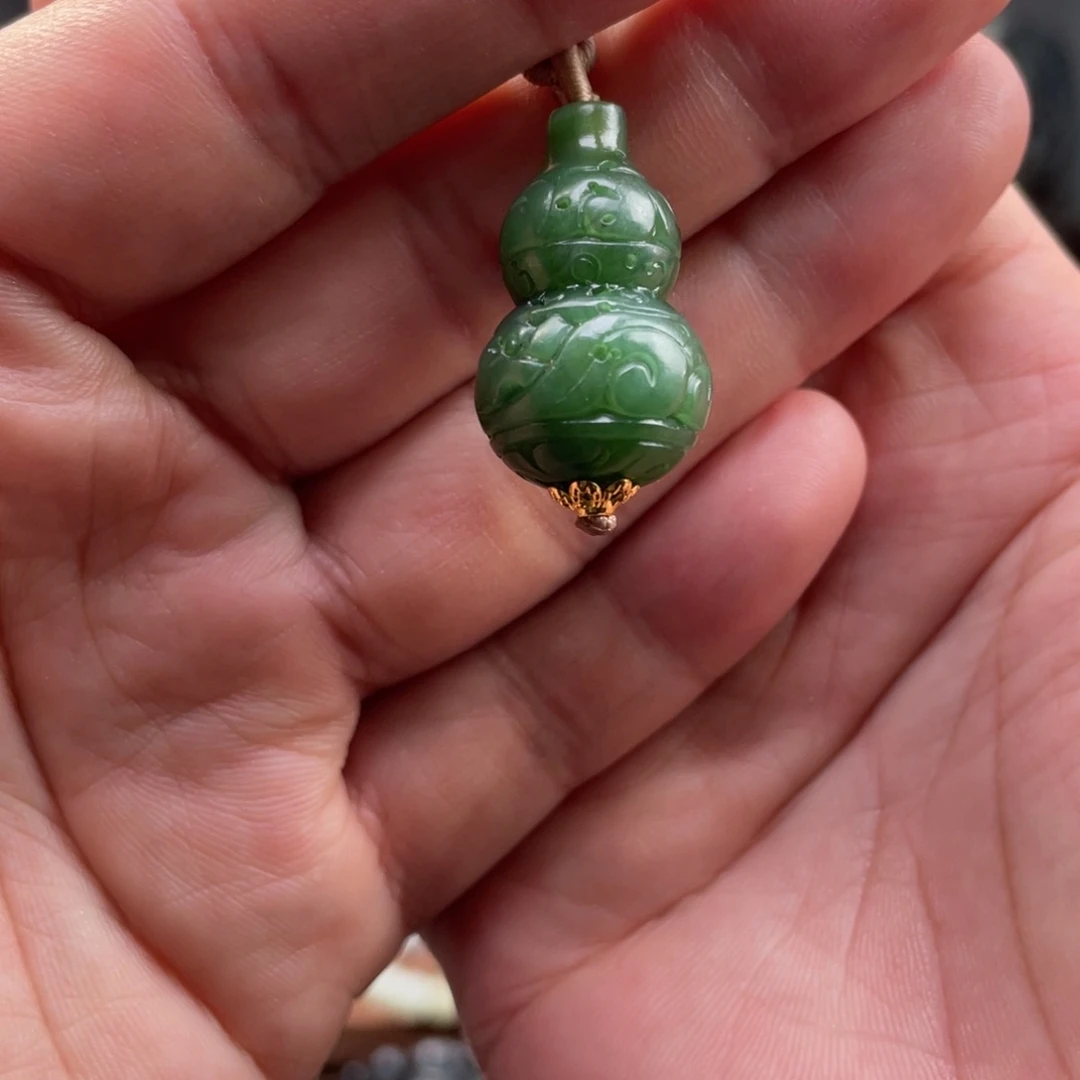 未镶嵌和田玉挂件