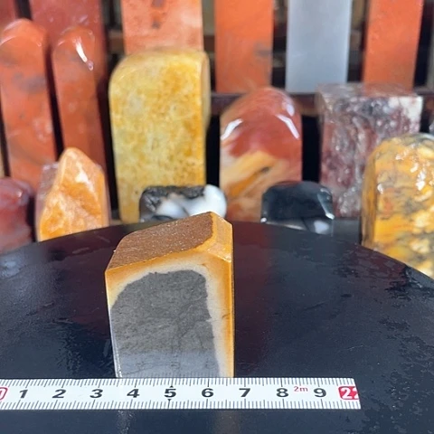 寿山石印石偲寿山石印石
