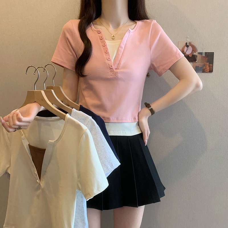 J纯欲正肩短袖t恤女2025夏季小众修身显瘦假两件V领短款T恤上衣