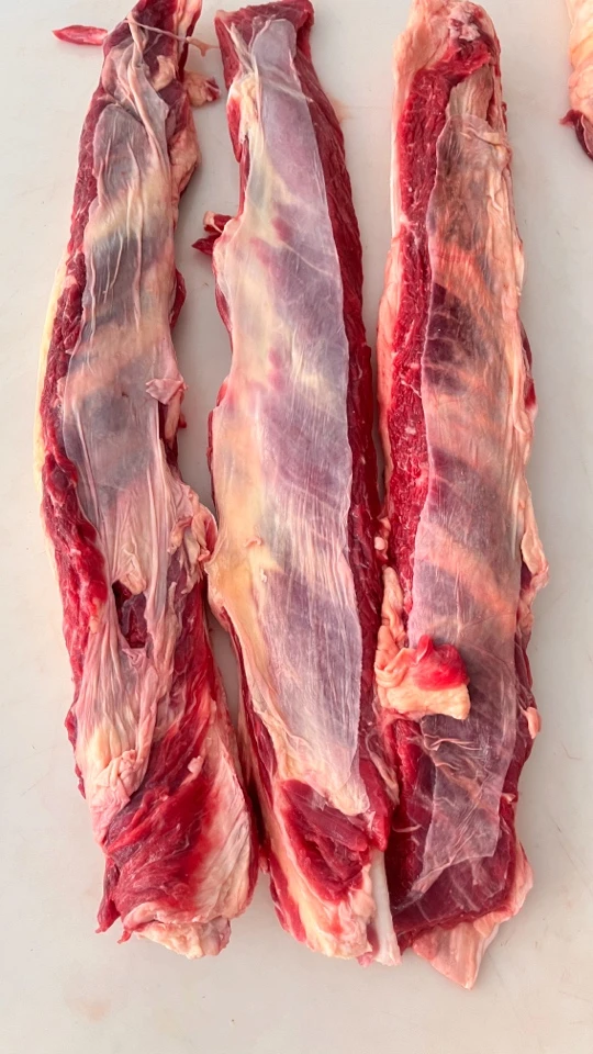 国产加肉牛燕翅骨排有软骨也有硬骨 肥瘦相间冻发红烧 清炖