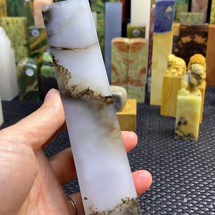 青田石我***8青田石印章石