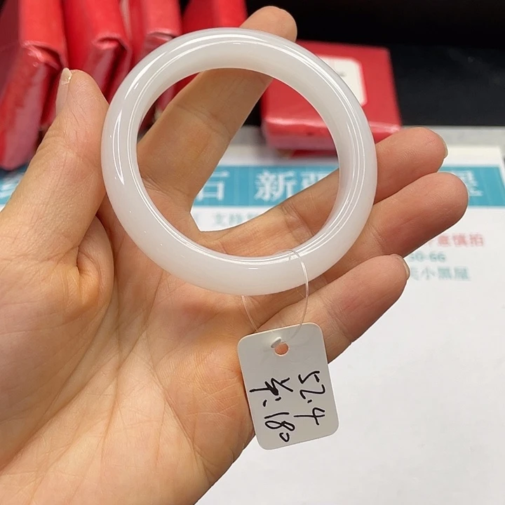 石英质玉手镯未镶嵌33