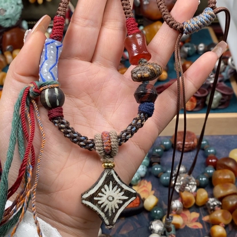 【闪购商品】玛瑙/玉髓颈饰未镶嵌