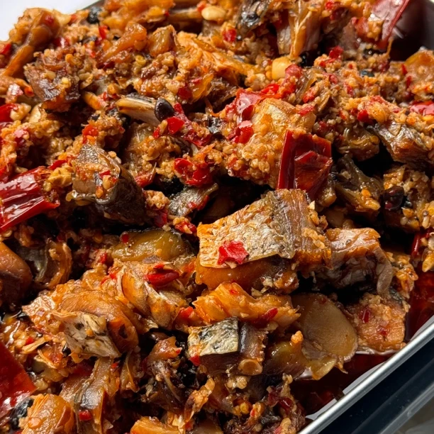 香辣酒糟鱼农家自制江西鄱阳特产下饭菜鄱阳小米豆