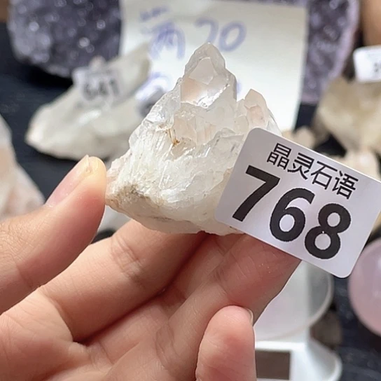 未镶嵌水晶大型摆件（非配饰）