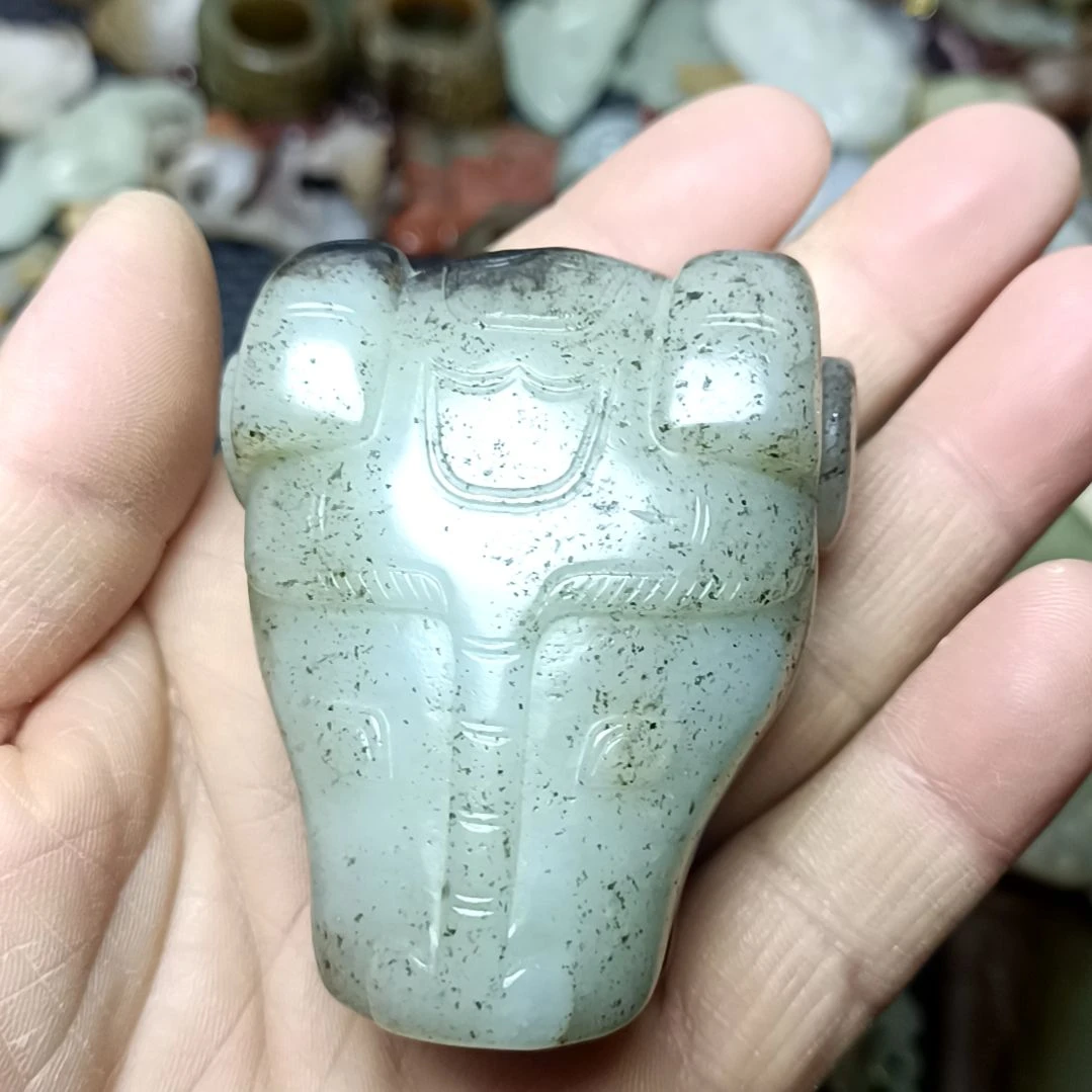 和田玉颈饰未镶嵌范*利