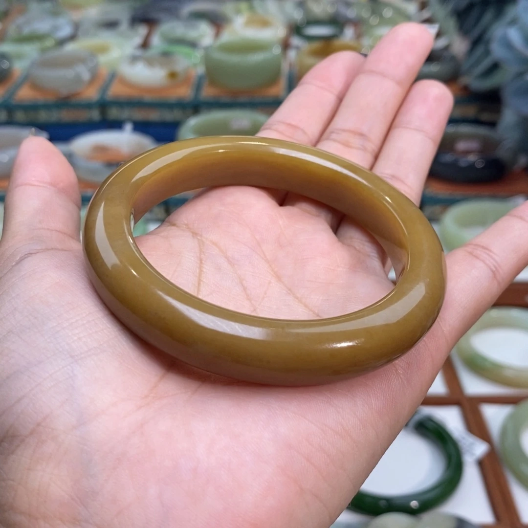 和田玉未镶嵌手镯和田玉且末红糖57