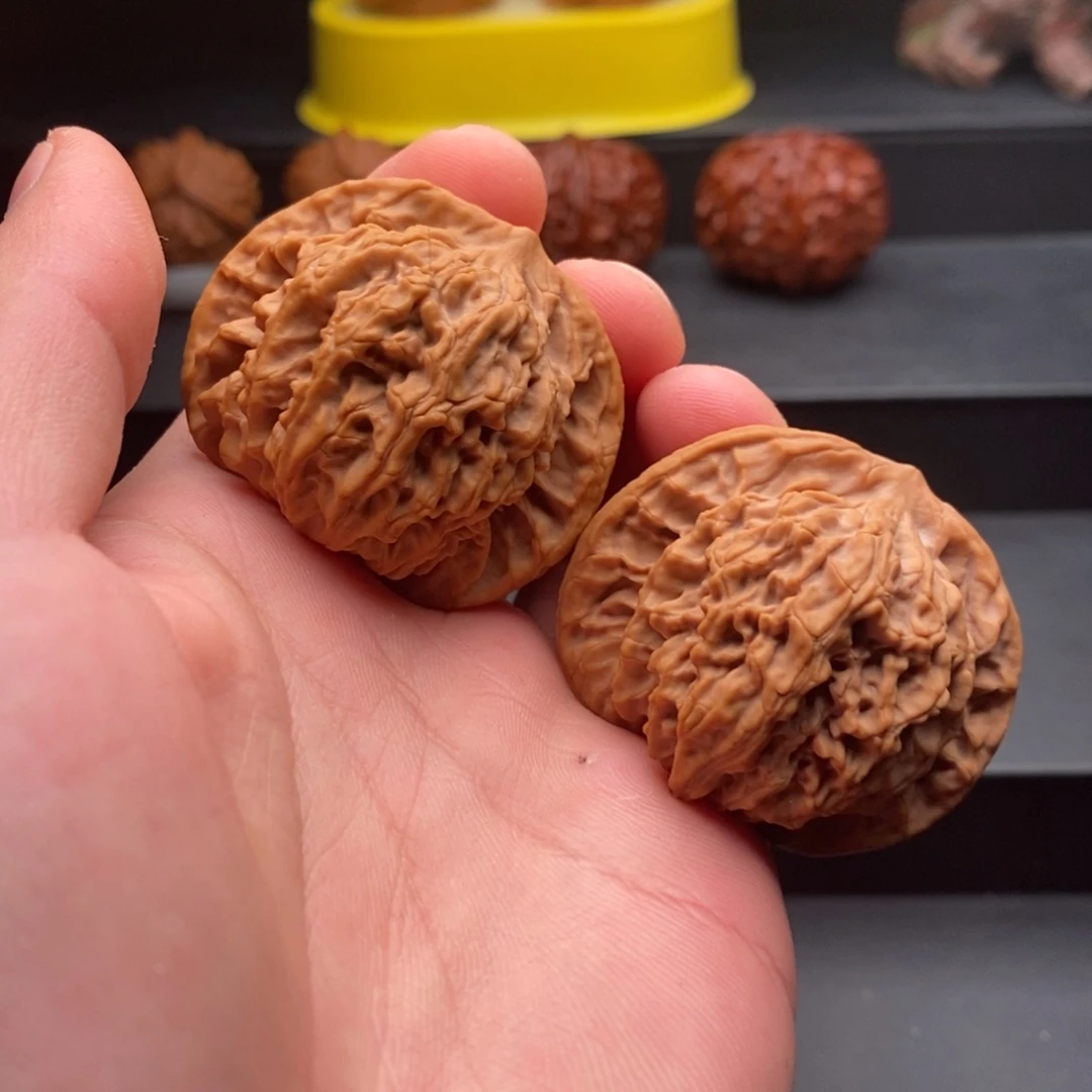 把件文玩核桃盘龙纹45