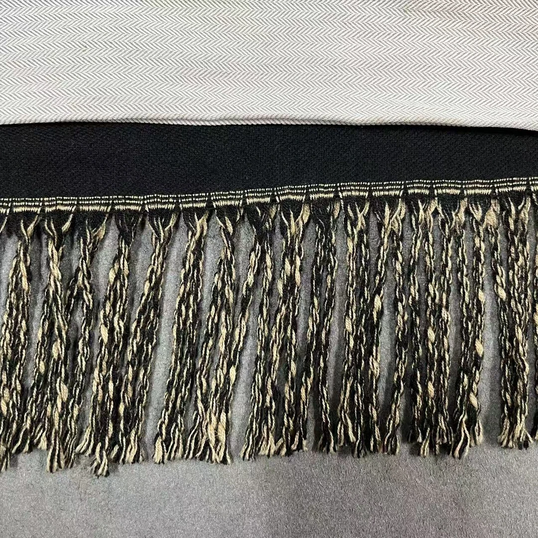 时尚轻奢休闲复古百搭女士披肩围巾围脖