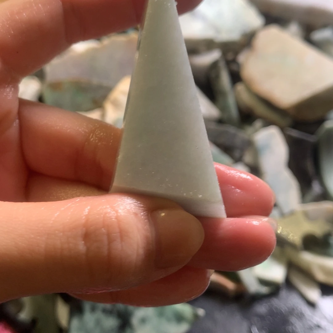 翡翠颈饰未镶嵌缅甸翡翠