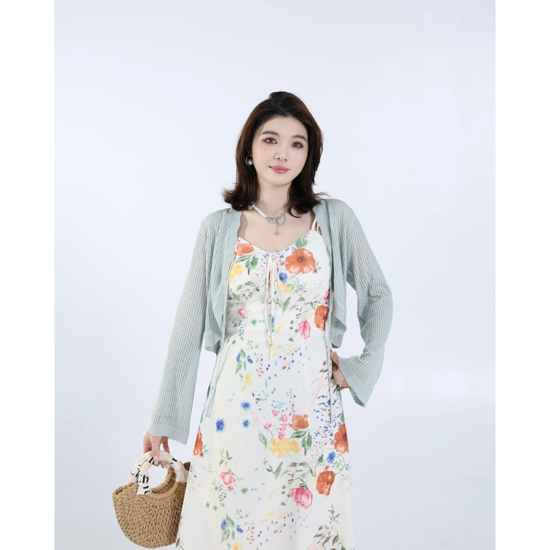 QC李潇洒【夏日轻氧】 微胖大码女气质百搭绑带花边防晒针织开