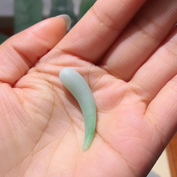 霖***馆未镶嵌定制翡翠天然翡翠