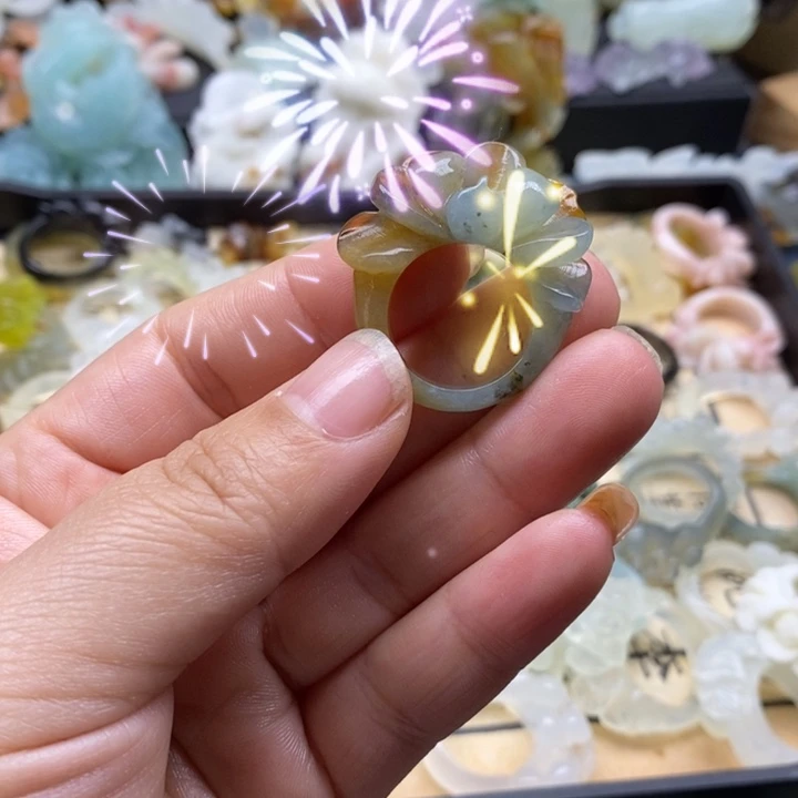 蛇纹石玉合金颈饰