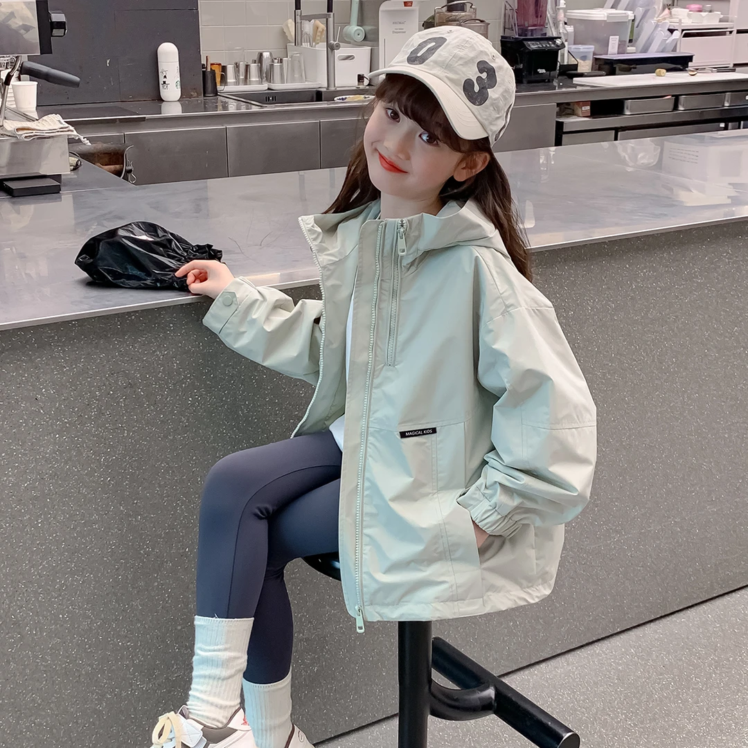 女童外套连帽冲锋衣春秋款2025新款儿童秋装衣服洋气童装女孩上衣