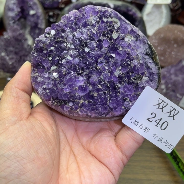 未镶嵌水晶大型摆件（非配饰）