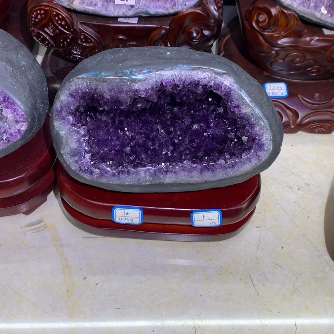 紫晶摆件未镶嵌莹